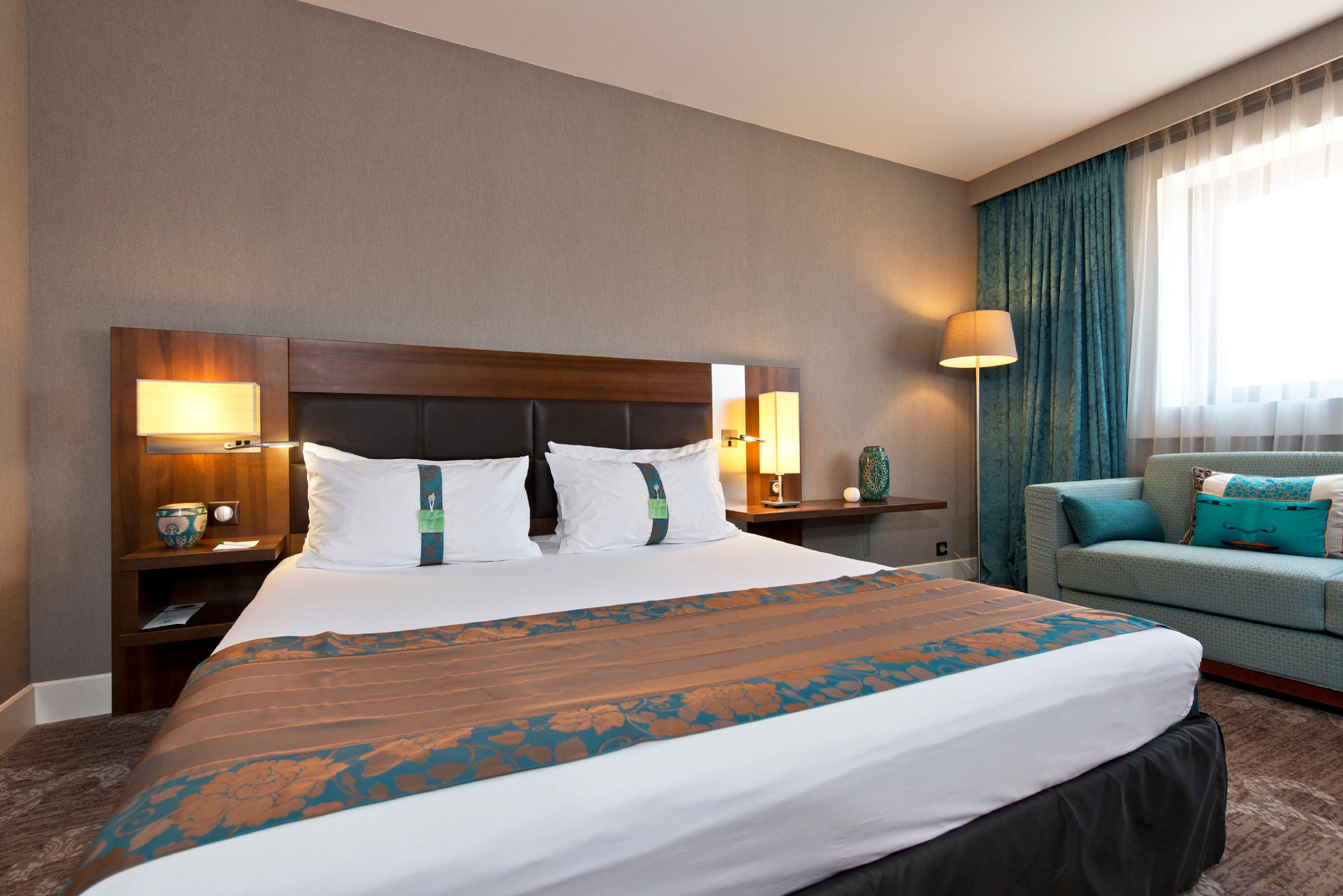 By Ihg