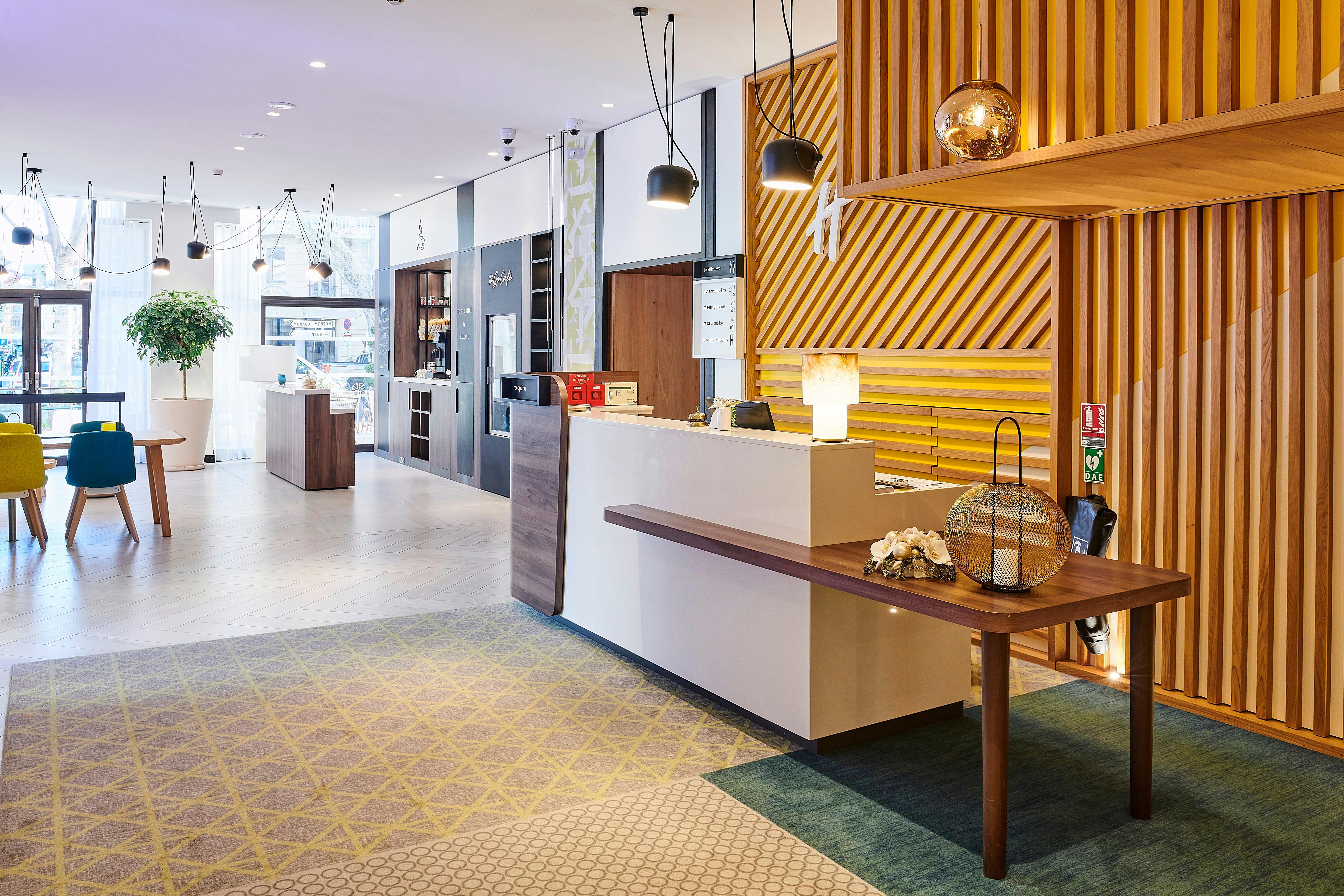 By Ihg Hotel 4*